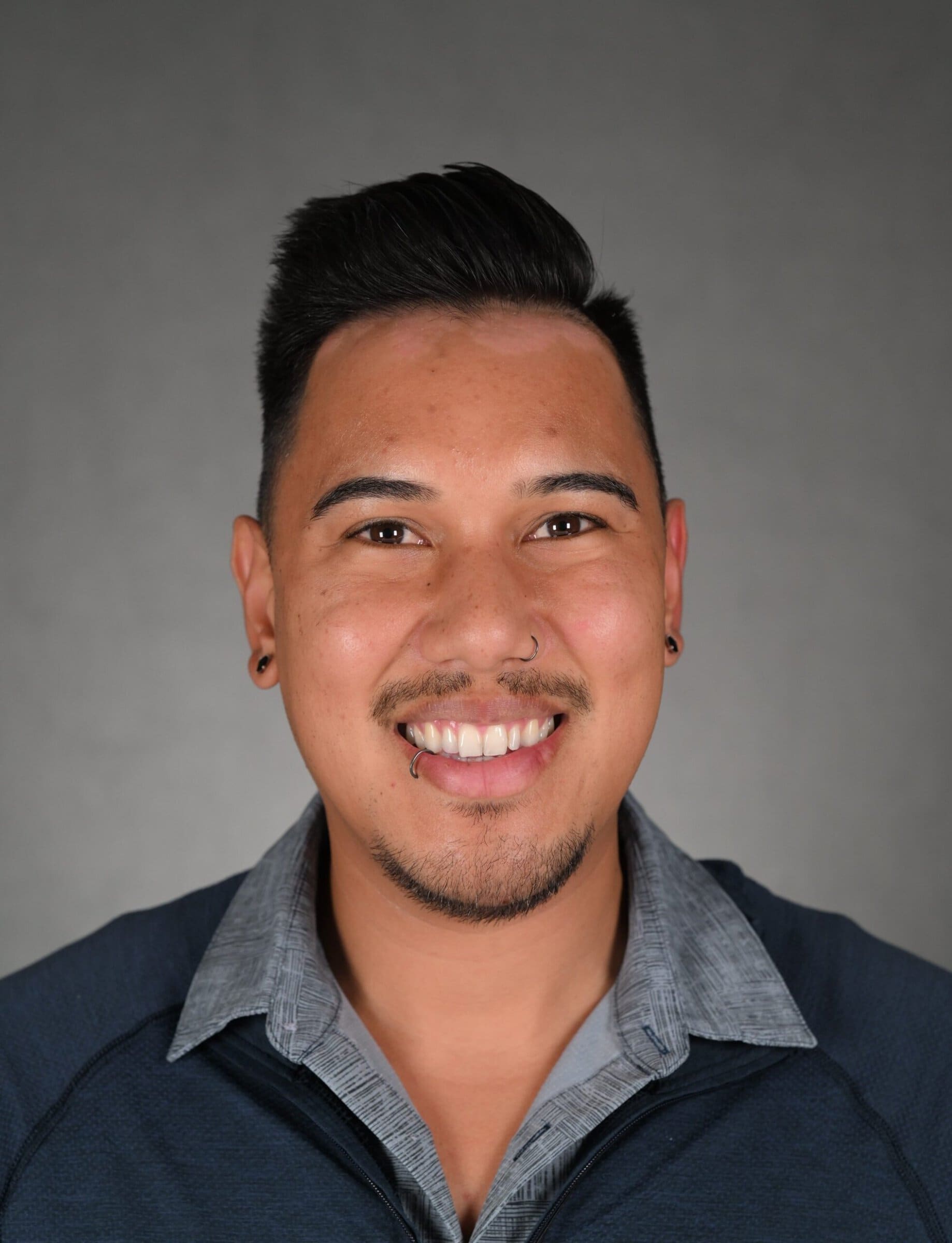 Alan Aguirre headshot