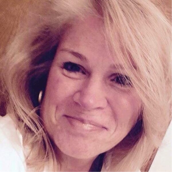 Colleen Martin headshot