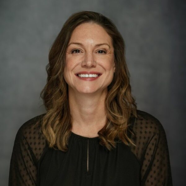 Heather Dery headshot