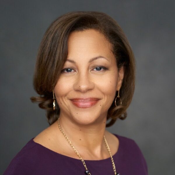 Jennifer Fairweather headshot