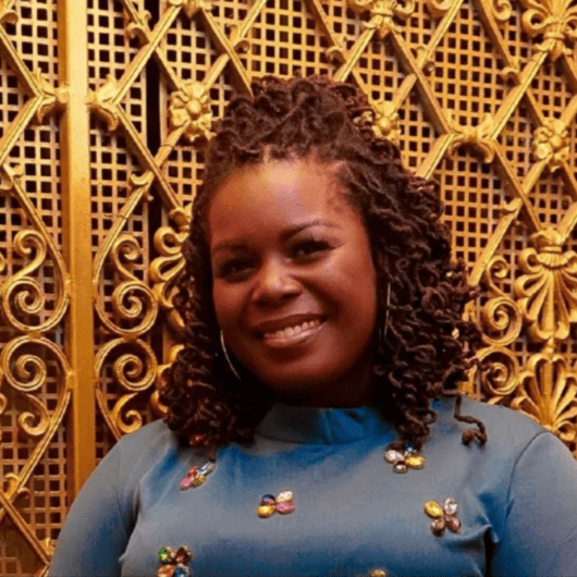 Seantea Stewart headshot